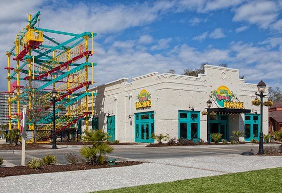 LuLu's Beach Arcade and Ropes Course